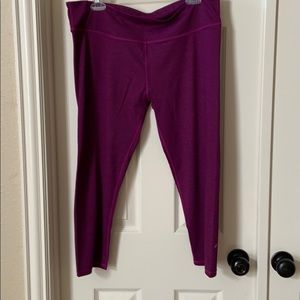 Fabletics cropped leggings